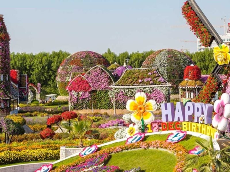 Dubai-Miracle-Garden-unveils-new-attractions-for-visitors-in-Season-13-1200x764-1