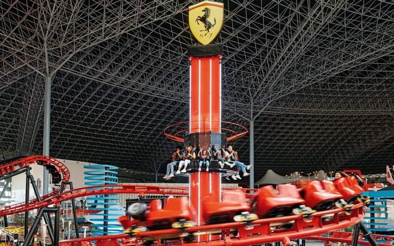 Ferrari-World_2