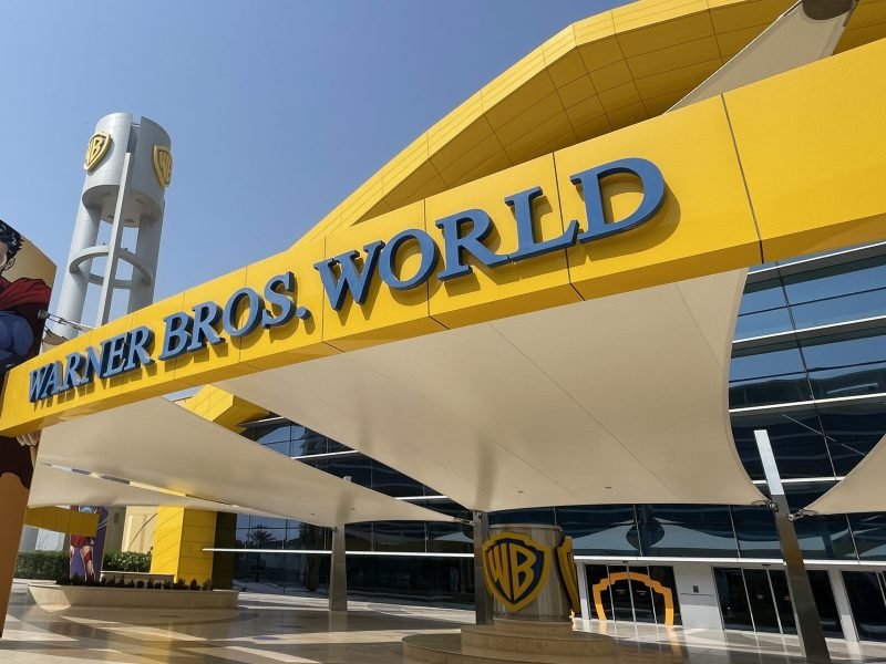 Warner_Bros._World_Abu_Dhabi_01
