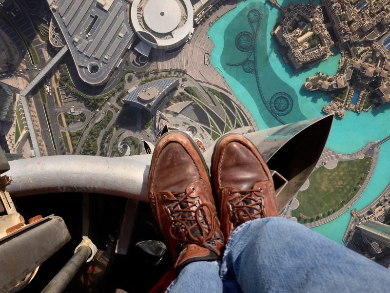 burj-foot-shot-original_PRINT2-1-2000x1335